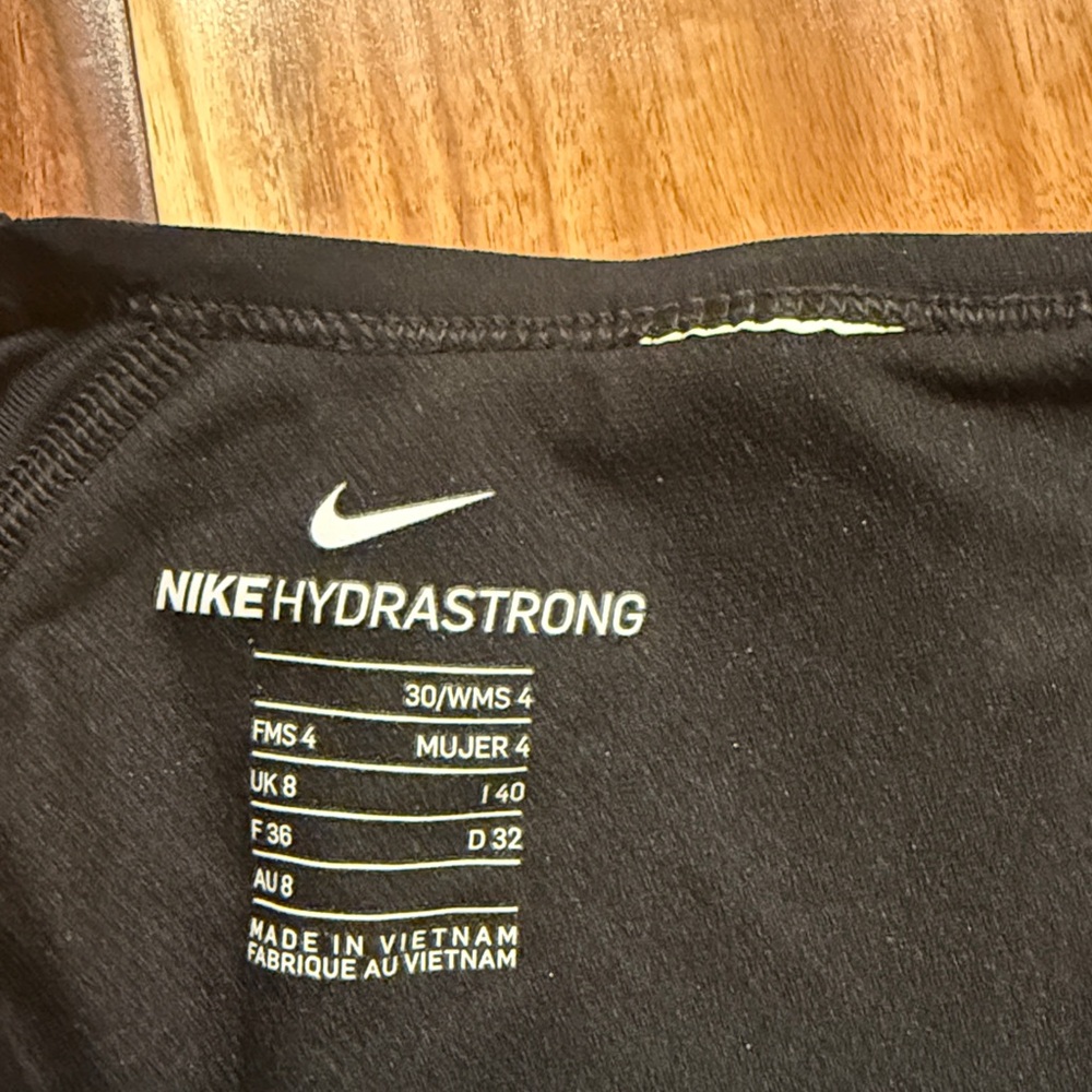 Nike HydraStrong One-Piece Swimsuit - Picture 8 of 11